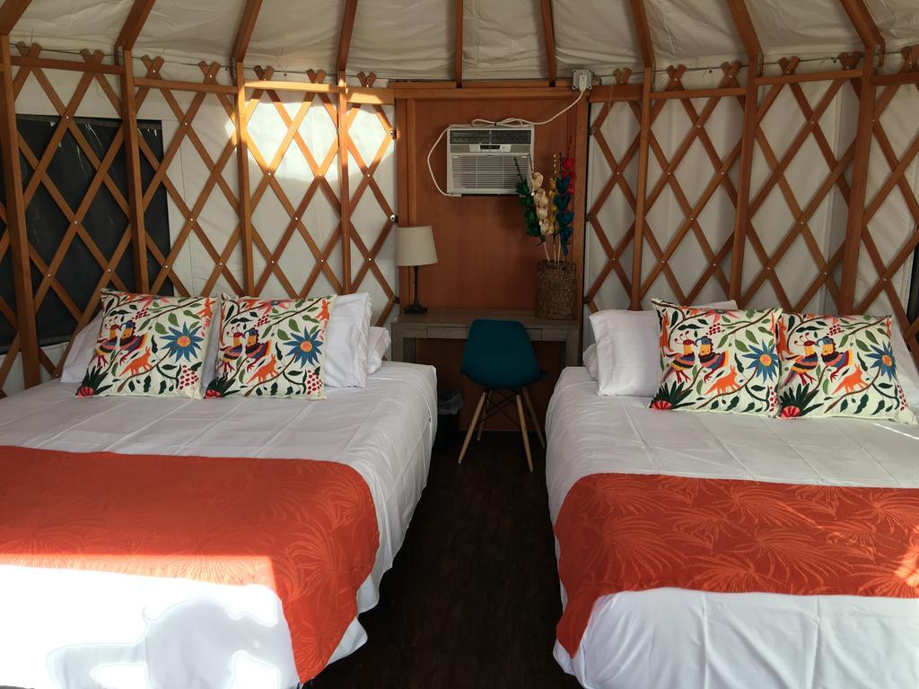 Camp Coyoacan Port Aransas Bagian luar foto