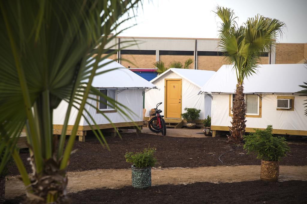 Camp Coyoacan Port Aransas Bagian luar foto